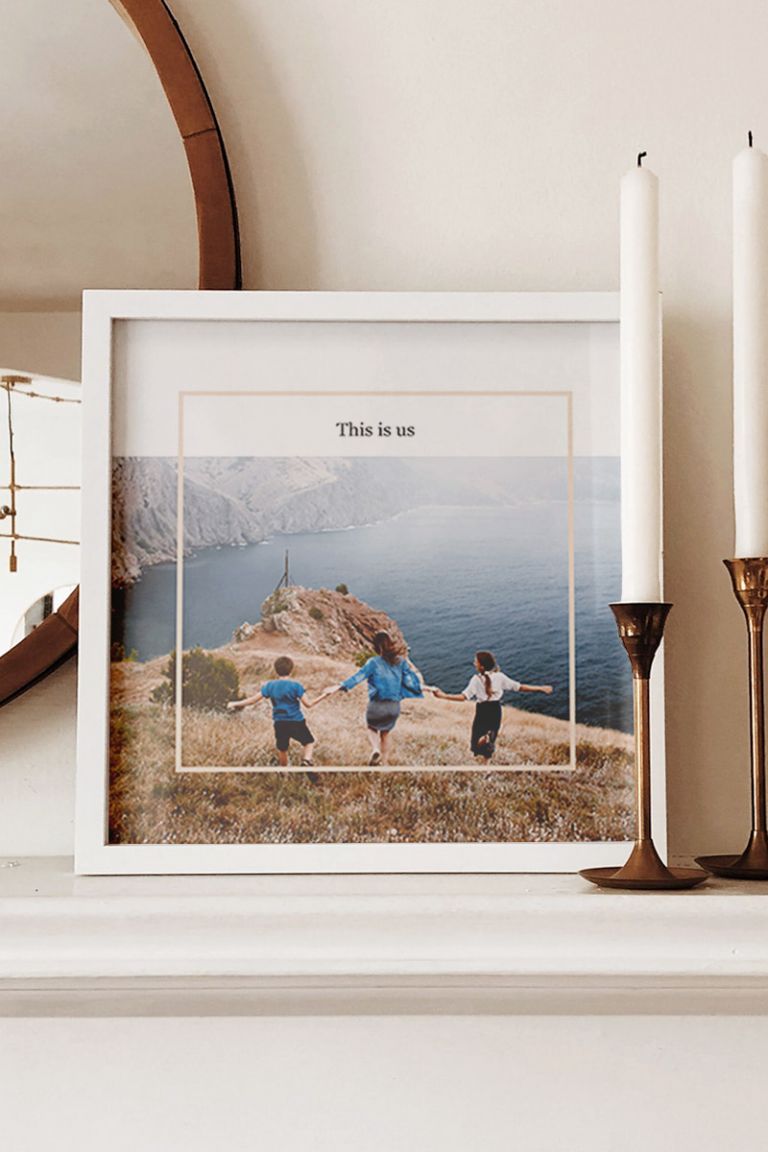kornizes-fotografion-square-fTHIS-IS-US