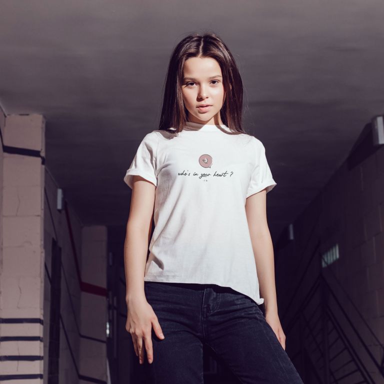 t-shirt-personalized-4279-model-b