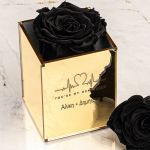 forever-roses-black-couple-2022-myikona-g-001-1a007