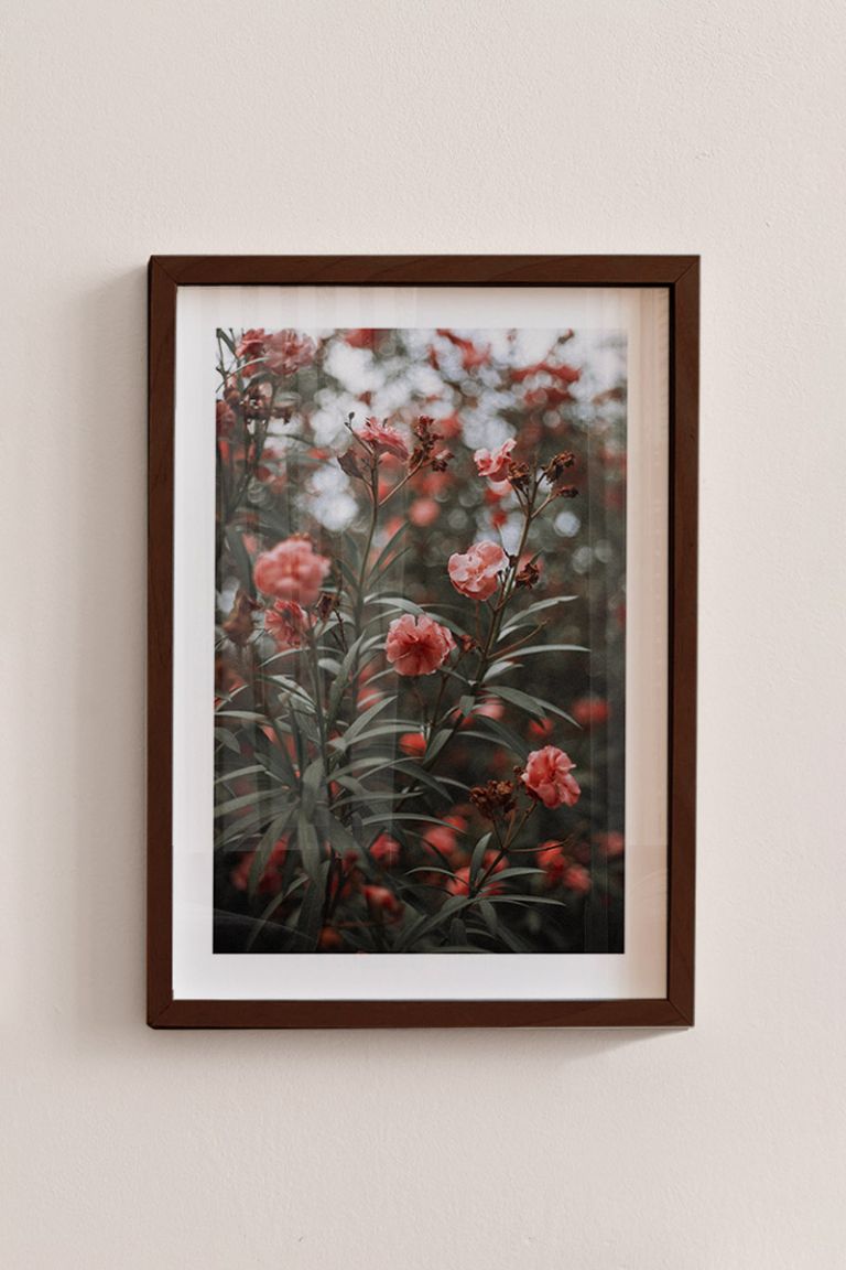 myikona-poster-frame-color-walnut_-01071.jpg