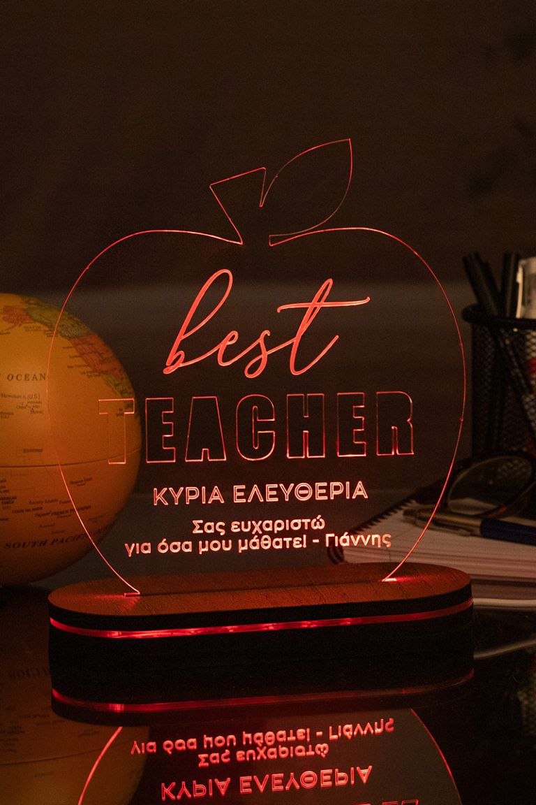 myikona-2022-dora-gia-daskalous-fotistika-7b