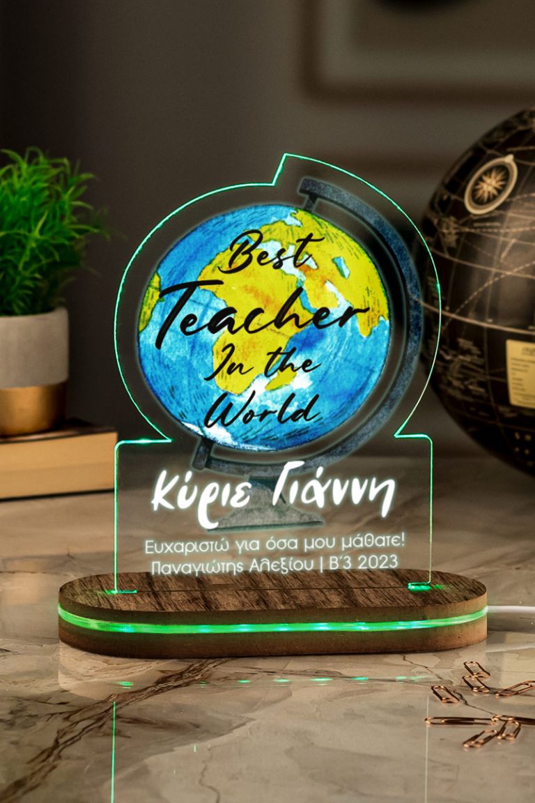 teacher-lamp-23-green-teach-the-world
