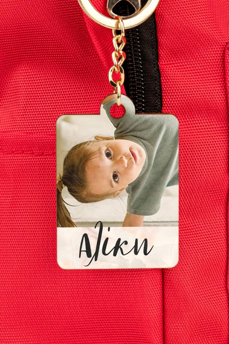 myikona-back-to-school-mprelok-tsantas-wood-frame-bp-f-photograph