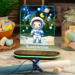 Φωτιστικό Led με Premium Λαμπάδα και Σχέδιο Αστροναύτης