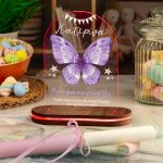 Φωτιστικό Led με Premium Λαμπάδα και Σχέδιο Μωβ Πεταλούδα