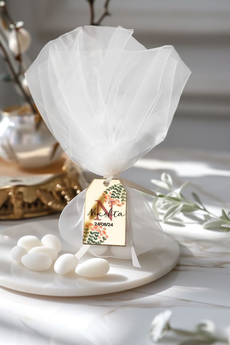 Μπομπονιέρες Βάπτισης με Τούλι & Σχέδιο Λουλούδια και Φόρεμα