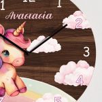 Παιδικό Ρολόι Τοίχου με Premium Λαμπάδα και Σχέδιο Ροζ Μονόκερος