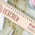 Προσωποποιημένος Χάρακας, Δώρο για Δασκάλα, Rainbow Knowledge