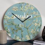 Ρολόι Τοίχου Ξύλινο με Όνομα και Σχέδιο Αμυγδαλιά