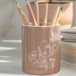 Μολυβοθήκη Προσωποποιημένη με Όνομα και Σχέδιο Female