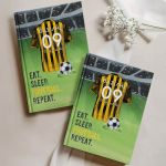 Σκληρόδετο Premium Τετράδιο με Σχέδιο Κίτρινος Παίχτης