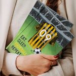 Σκληρόδετο Premium Τετράδιο με Σχέδιο Κίτρινος Παίχτης