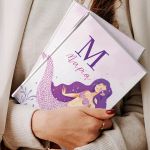 Σκληρόδετο Premium Τετράδιο με Σχέδιο Ευτυχισμένη Γοργόνα