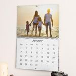Ημερολόγιο Τοίχου ή Επιτραπέζιο 2025, Holiday Glow