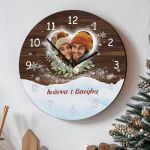 Χριστουγεννιάτικο Ρολόι Τοίχου Ξύλινο με Όνομα και Σχέδιο Καρδιά