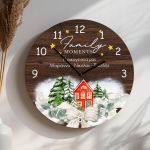 Χριστουγεννιάτικο Ρολόι Τοίχου Ξύλινο με Όνομα και Σχέδιο Χιόνι