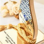 Premium Χρυσό Γούρι Πρωτοχρονιάς για το Σπίτι, με Σχήμα Δάκρυ