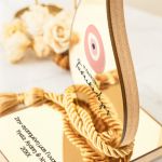 Πρωτοχρονιάτικο Γούρι σε Σχήμα Σταγόνα, Δώρο για Γυναικολόγο