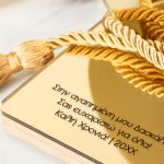 Πρωτοχρονιάτικο Χρυσό Γούρι σε Σχήμα Σταγόνα, Δώρο για Δασκάλα