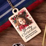 Χριστούγεννιάτικο Μπρελόκ Ξύλινο, Προσωποποιημένο Δώρο