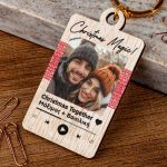 Χριστουγεννιάτικο Μπρελόκ Ξύλινο με Ονόματα, Δώρο για Ζευγάρια