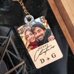 Χριστουγεννιάτικο Ξύλινο Μπρελόκ με Μονογράμματα για Ζευγάρια