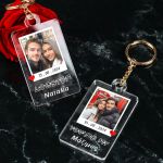 Σετ 2 Μπρελόκ Κλειδιών με Ονόματα και Ημερομηνία για Ζευγάρι