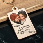 Μπρελόκ Ξύλινο με Φωτογραφία και Ονόματα, Δώρο για Ζευγάρι