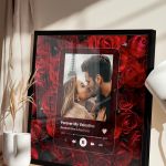 Κορνίζα με Φωτογραφία και Τραγούδι, Δώρο για Ζευγάρια