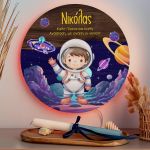 Φωτιστικό Τοίχου με Premium Λαμπάδα και Σχέδιο Αστροναύτη