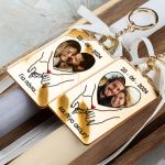 Μπρελόκ Κλειδιών Golden Mirror με Φωτογραφία και 2 Λαμπάδες