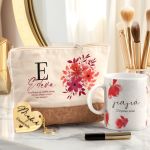 Σετ 3 Δώρα για τη Γιαγιά - Νεσεσέρ Τσαντάκι, Κούπα & Μπρελόκ