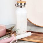 Θερμός με Σχέδιο Άνθη & Premium Λαμπάδα