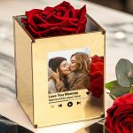 Κόκκινο Τριαντάφυλλο με Τραγούδι Αφιέρωση, Δώρο για Μαμά