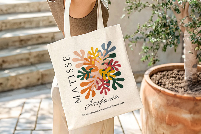 Τσάντα ώμου tote με προσωποποίηση