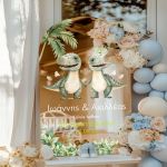 Ταμπέλα Καλωσορίσματος Βάπτισης με Σχέδιο Μικροί Δεινόσαυροι