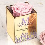 Σετ 2 Δώρα για Μαμά, Ροζ Forever Rose με Όνομα & Μπρελόκ