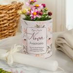 Ανοιξίατικο Κασπώ με Floral Patterns & Λαμπάδα , Δώρο για Νονά