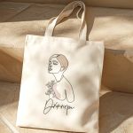 Tote Bag με Όνομα, Κομψό Δώρο για Κάθε Γυναίκα