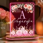 Σετ 2 Δώρα για τη Μαμά, Photobook με Φωτογραφίες & Φωτιστικό