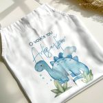 Ποδιά Βάπτισης με Little Dino, Προσωποποιημένο για τον Νονό