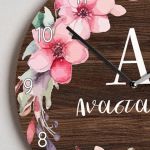 Ξύλινο Ρολόι Τοίχου με Όνομα και Μονόγραμμα, Δώρο για Μητέρα