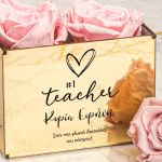 Ροζ Αιώνια Τριαντάφυλλα με Αφιέρωση, Δώρο για Δασκάλες