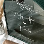 Κουτί Ευχών για Γάμο Ξύλινη Καμάρα με Ονόματα και Ημερομηνία