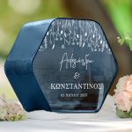 Κουτί Ευχών, Προσωποποιημένο Ξύλινο Εξάγωνο με Ονόματα