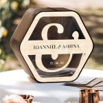 Κουτί Ευχών για Γάμο με Ονόματα σε Εξάγωνο Σχήμα