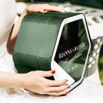 Κουτί Γαμήλιο Ευχών με Ονόματα σε Ξύλινο Εξάγωνο Σχήμα