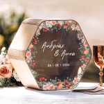 Γαμήλιο Κουτί Ευχών σε Εξάγωνο Σχήμα με Ονόματα