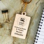 teachers-keychains-wooden-frame-a-005