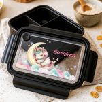 1-mykona-fagitodoxeio-lunchbox-me-ektipwsi-onoma-afierosi-black-a-010